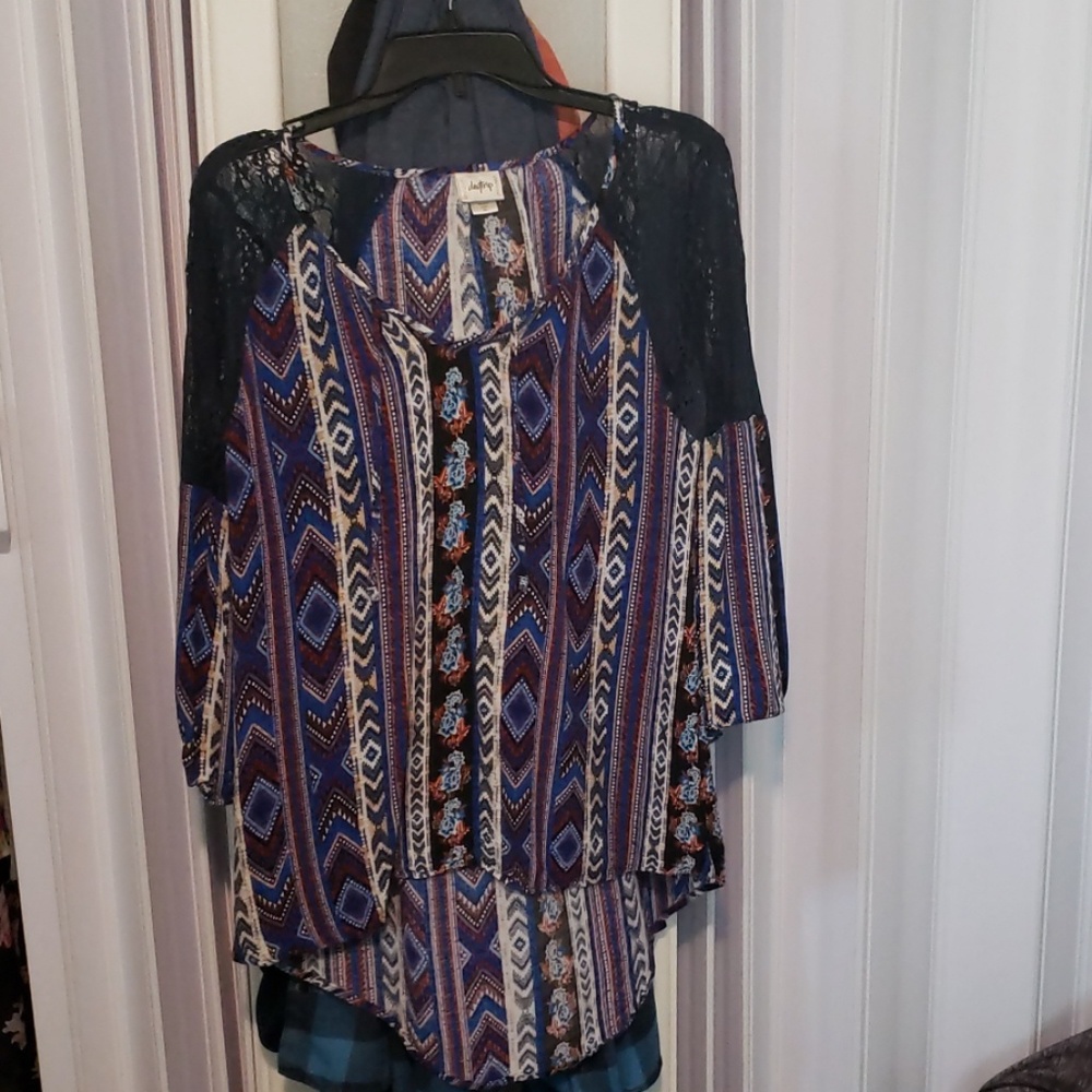 Blouse - Picture 3 of 3